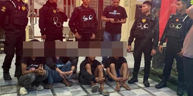 Empat Anggota Geng Motor Ditangkap Usai Serang Mobil Warga di Indramayu