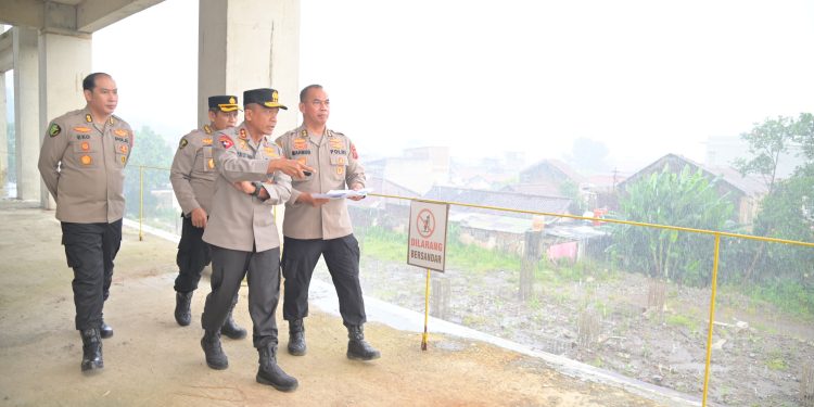 Kapolda Jabar Pantau Pembangunan RS Bhayangkara Tegallega, Pastikan Kualitas dan Ketepatan Waktu