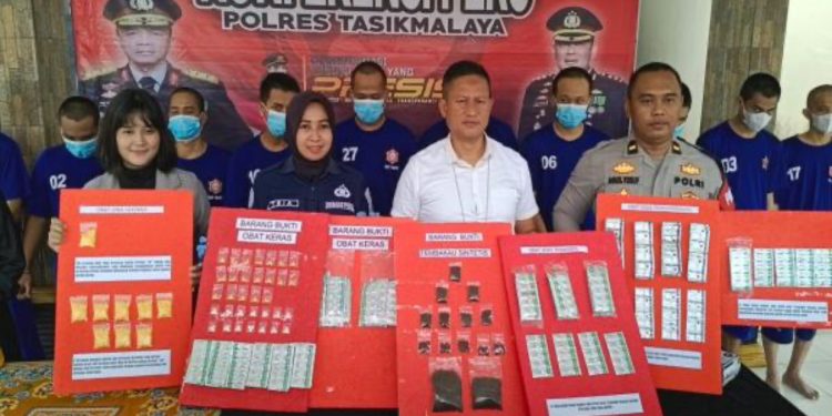 Polres Tasikmalaya Bongkar Dua Kasus Besar Peredaran Narkoba dan Obat Keras Ilegal