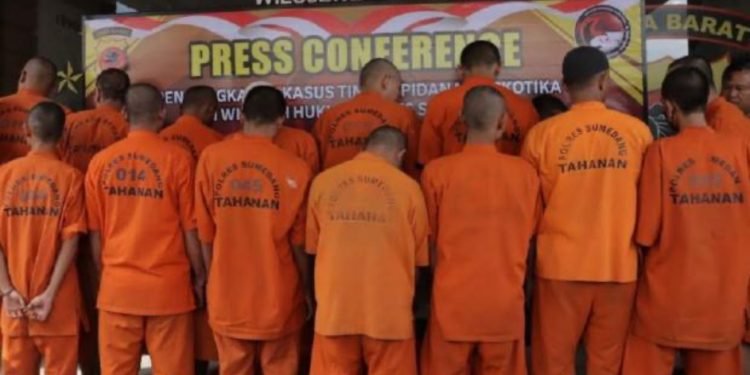 Polres Sumedang Ungkap 9 Kasus Narkoba, 16 Tersangka Diamankan