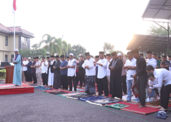Polres Banjar Gelar Shalat Idul Adha dan Sembelih Hewan Kurban, Jalin Silaturahmi dengan Masyarakat