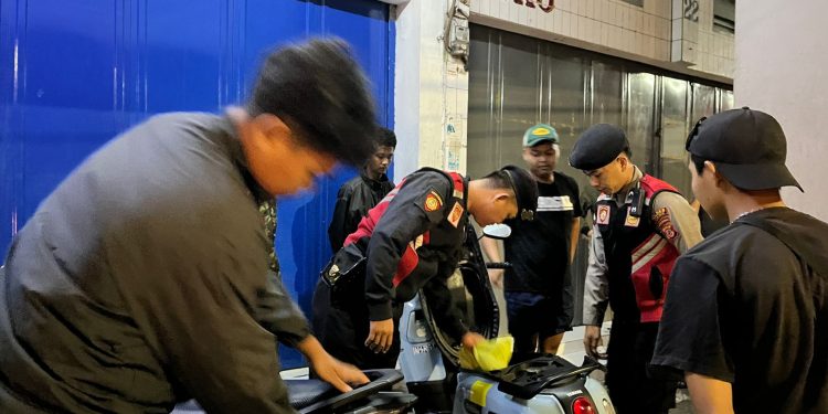 Polres Ciamis Respon Cepat Aduan Warga, Atasi Kegaduhan di Kawasan Ruko Pasar Manis