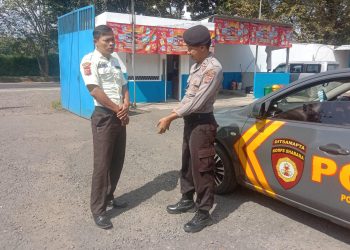 Cegah Kejahatan di Pemukiman Padat, Polsek Purwaharja Banjar Laksanakan Patroli Dialogis