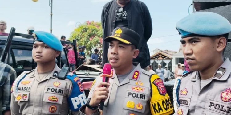 Tingkatkan Kewaspadaan, Kapolres Pangandaran Imbau Masyarakat Pesisir dan Wisatawan Waspadai Cuaca Ekstrem