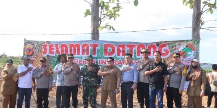 Polres Indramayu Tanam Jagung Tahap Ketiga, Dukung Ketahanan Pangan Nasional