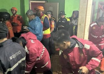 Polres Bogor Gelar Patroli dan Evakuasi Korban Bencana Longsor di Megamendung dan Cisarua