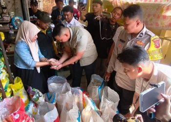 Antisipasi Beras Oplosan, Tim Gabungan Sidak Pasar Pagi Cirebon