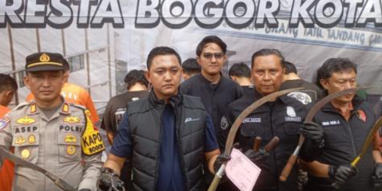 Polresta Bogor Kota Ungkap Tawuran Geng Remaja Bersenjata Tajam di Ciheulet, Tujuh Pelaku Diamankan