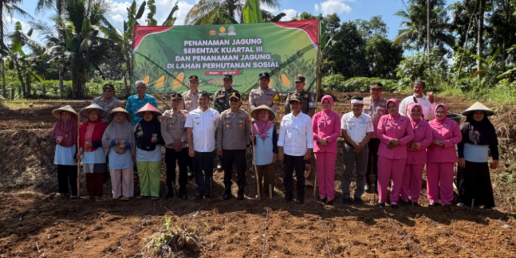 Polres Banjar Gelar Penanaman Jagung Serentak, Wujud Sinergi Ketahanan Pangan Nasional