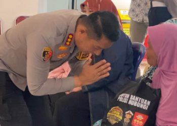Jumat Curhat Kapolresta Bandung di Kertasari: Menampung Aspirasi, Membangun Sinergi, dan Memberikan Bantuan Sosial