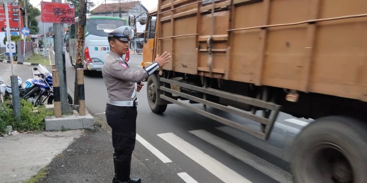 Satlantas Polres Banjar Gelar Strong Point Pagi, Jamin Kelancaran dan Keselamatan Lalu Lintas