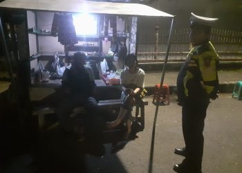 Patroli Dialogis Polsek Langensari Banjar: Menjaga Keamanan Malam Hari, Dekat dengan Warga