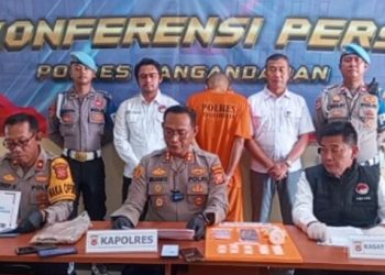 Polres Pangandaran Ringkus Pengedar Obat Keras Jenis Eksimer dan Double L, 761 Butir Obat Diamankan