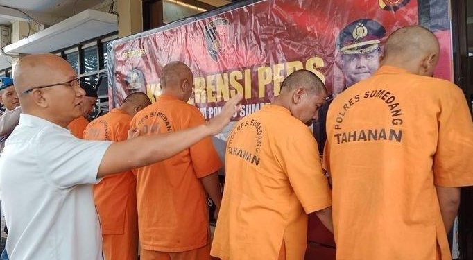 Lima Wartawan Gadungan Ditangkap di Sumedang, Teror dan Peras Kades Hingga Jutaan Rupiah