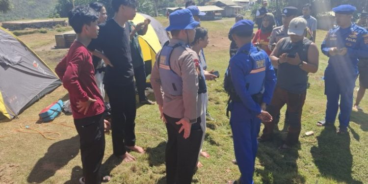 Polres Garut Dan Tim SAR Gabungan Tangani Laka Laut di Puncak Guha, Satu Selamat, Dua Masih Dicari
