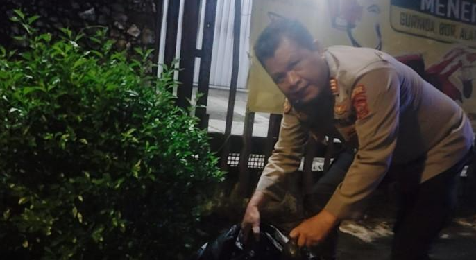 Polresta Bogor Kota Sita 41 Botol Miras Ilegal di Bogor Selatan