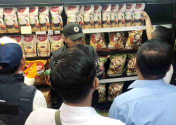 Satgas Pangan Garut Temukan Gula Kemasan Kekurangan Berat, Dua Merek Ditarik dari Peredaran