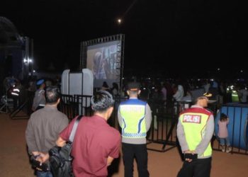 Kapolres Indramayu Pantau Langsung Pengamanan Karnaval SCTV, Pastikan Keamanan Ribuan Penonton