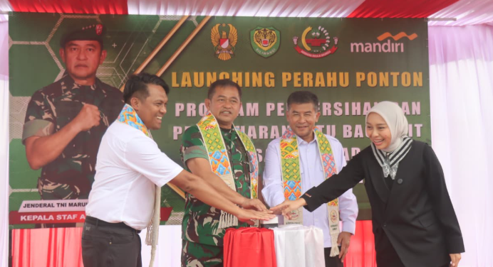 Kapolres Garut Dampingi KASAD dalam Upaya Pembersihan Situ Bagendit, Bukti Komitmen Jaga Lingkungan dan Dukung Pariwisata