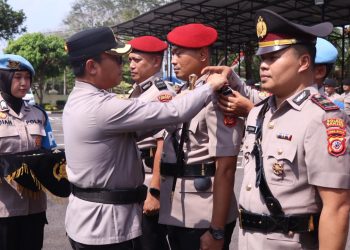 Polres Banjar Gelar Sertijab Pejabat Utama, Kapolres Tekankan Adaptasi dan Peningkatan Kinerja