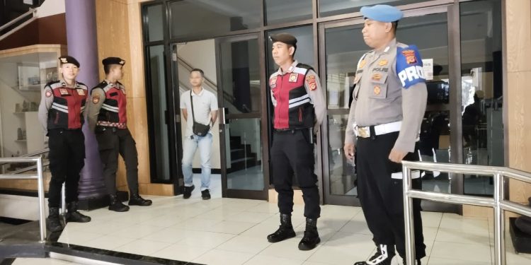 Polres Ciamis Amankan Audiensi APMMSC di DPRD, Kawal Aspirasi Masyarakat tentang Moral dan Mental Sehat