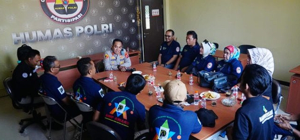 Perkuat Kemitraan, Polres Pangandaran Ajak Wartawan Perangi Hoaks