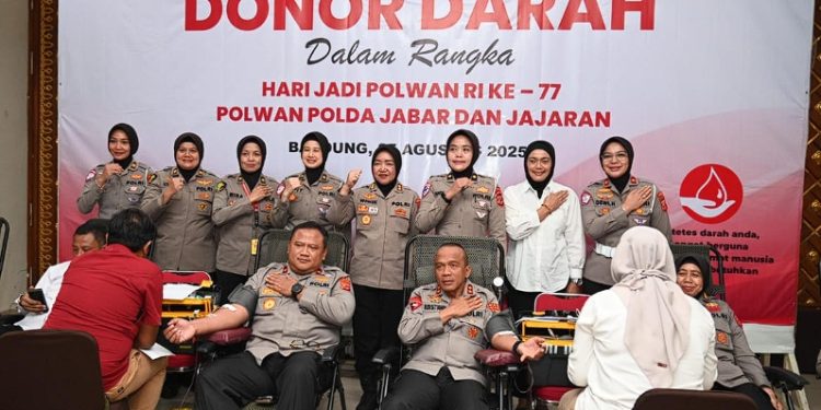Peringati HUT ke-77 Polwan, Polda Jabar Gelar Aksi Donor Darah untuk Kemanusiaan