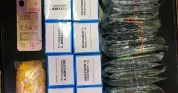 Satres Narkoba Polres Karawang Amankan Pengedar 20.000 Butir Obat Keras