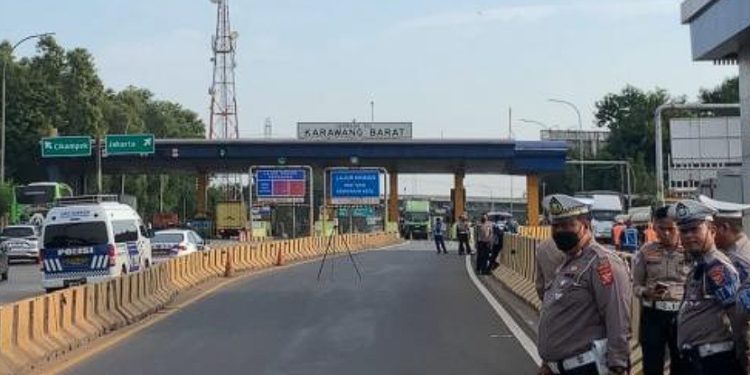 Polisi Selidiki Kecelakaan Maut di Tol Karawang Barat dengan Teknologi 3D Laser Scanner