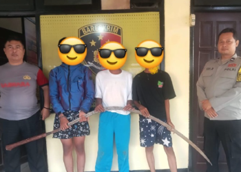 Polsek Patokbeusi Amankan Tiga Pelajar Bersenjata Tajam, Gagalkan Aksi Tawuran Geng Motor di Pantura