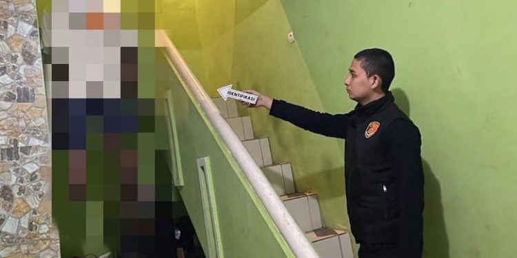 Polres Garut Olah TKP Kasus Gantung Diri di Perumahan Karangpawitan