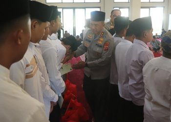 Kapolda Jabar Gelar Doa Bersama dengan Anak Yatim dan Personel Polda untuk Kedamaian Bangsa