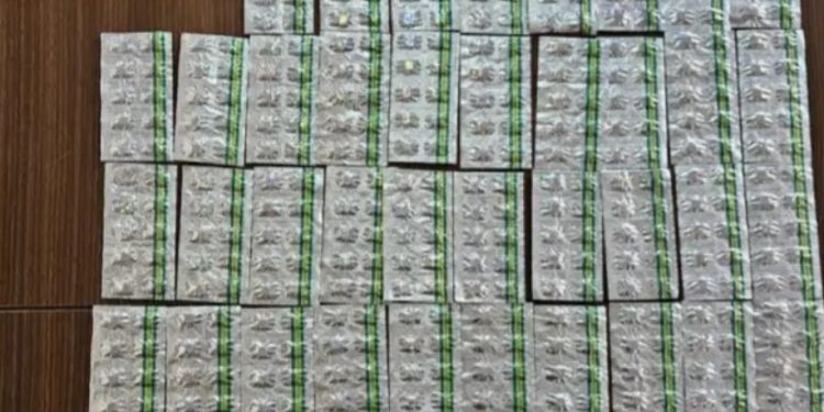 Polresta Bandung Tangkap Pengedar Obat Keras Tertentu, Ratusan Butir OKT Disita