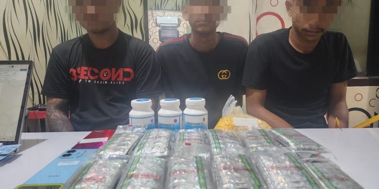 Polres Sukabumi Kota Bongkar Sindikat Pengedar Obat Keras Ilegal, Ribuan Butir Diamankan dan Tiga Pelaku Diringkus