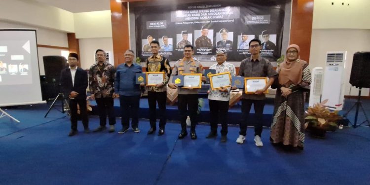 Cetak Generasi Disiplin, Satlantas Polresta Bogor Kota Gelar ‘Police Goes to School’ di SMPN 14