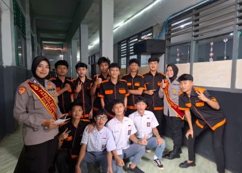 Polwan Mojang Lodaya Polresta Bandung Gelar Patroli Edukatif di SMK Pasundan 1 Banjaran: Membangun Generasi Muda Sadar Hukum dan Disiplin