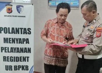 Wujudkan Pelayanan Anti-Pungli, Satlantas Polres Karawang Gencarkan Program ‘Polantas Menyapa’