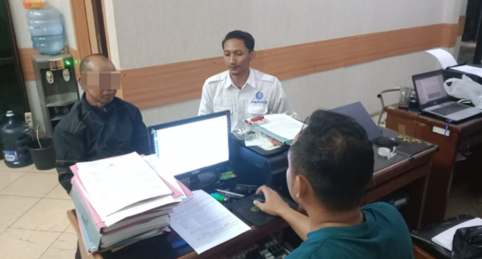 Polres Garut Ungkap Kasus Ayah Tiri Setubuhi Anak Hingga Hamil: Pelaku Ditangkap!