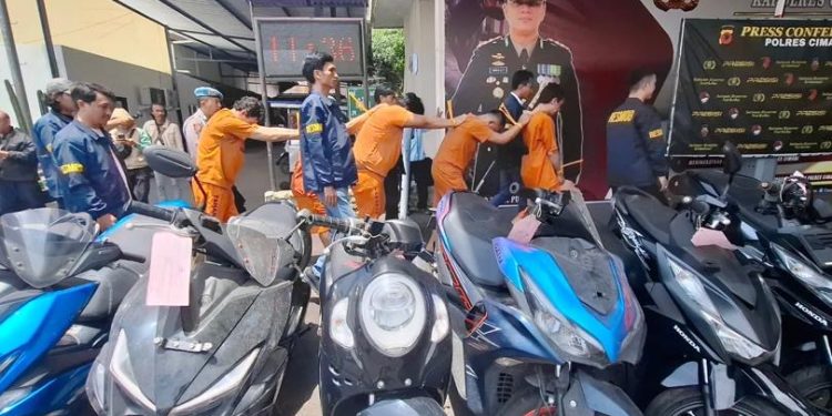 Satreskrim Polres Cimahi Bongkar Komplotan Begal Berkedok Debt Collector, 5 Pelaku Ditangkap
