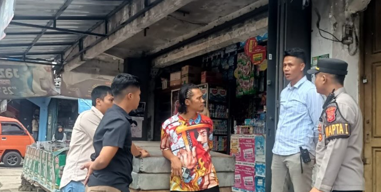 Polres Garut Lakukan Olah Tempat Kejadian Perkara Dugaan Penggelapan Mobil di Sekitar Pasar Ciawitali