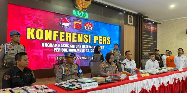 Polresta Cirebon Ungkap 12 Kasus Narkoba, 15 Tersangka Diamankan