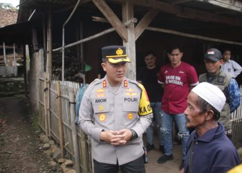 Polri Untuk Masyarakat, Kapolres Hadir dan Tinjau Korban penganiayaan yang dilakukan oleh ODGJ di RSUD Bayu Asih Purwakarta