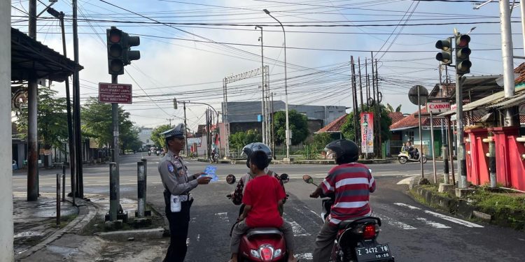 Satlantas Polres Banjar Gencarkan Sosialisasi Keselamatan Lalu Lintas Jelang Operasi Lilin 2025
