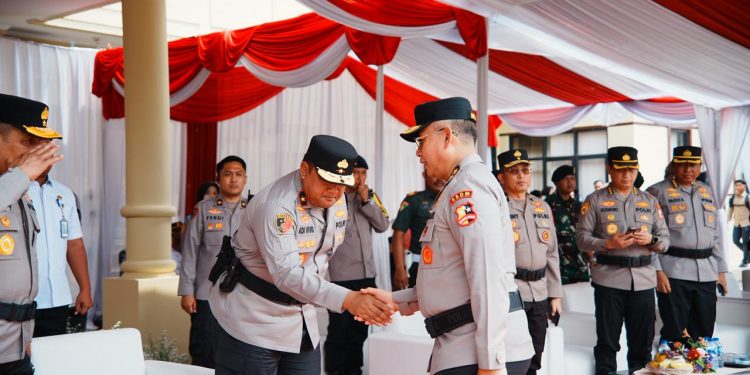 Dukung Pembentukan SDM Unggul, Wakapolda Jabar Dampingi As SDM Kapolri Buka TOT Polisi Sadar Berkarakter