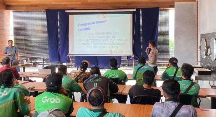 Satlantas Polres Cirebon Kota Gelar Edukasi Safety Driving dalam Operasi Zebra Lodaya 2025