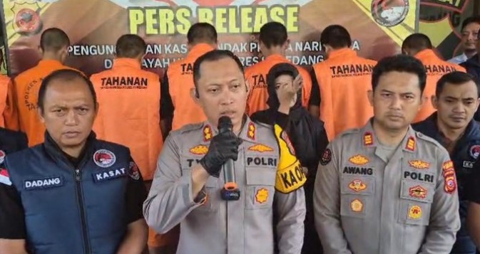 Polres Sumedang Bongkar Modus Baru: Pengamen di Tanjungsari Nyambi Jadi Kurir Sabu Sistem Tempel