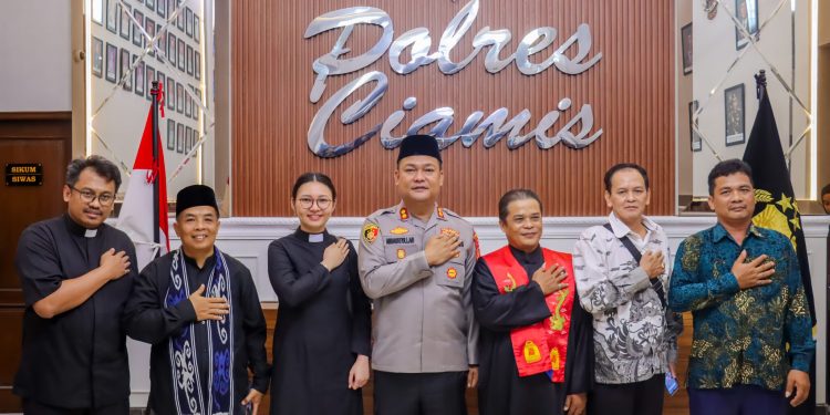 Kapolres Ciamis dan Tokoh Agama Bersatu Doakan Saudara Sebangsa yang Tertimpa Musibah