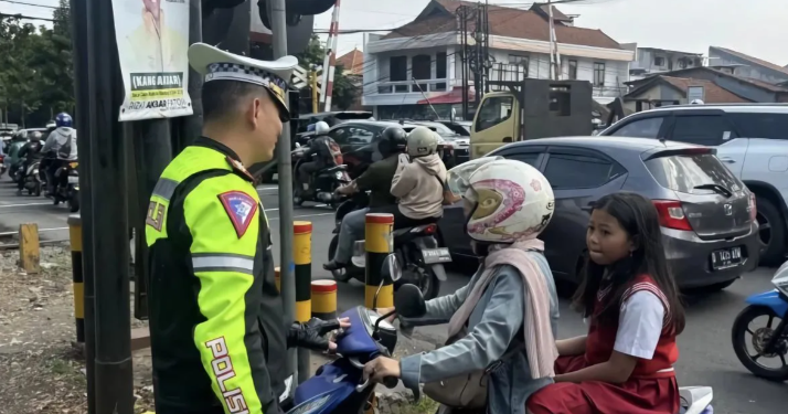Polrestabes Bandung Tindak 1.041 Pelanggaran Lalu Lintas Selama Operasi Zebra Lodaya