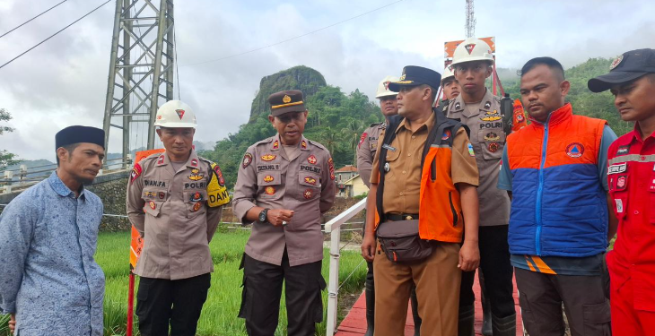 Jembatan Merah Putih di Garut Diresmikan, Satbrimob Polda Jabar Hadirkan Harapan Baru Bagi Warga