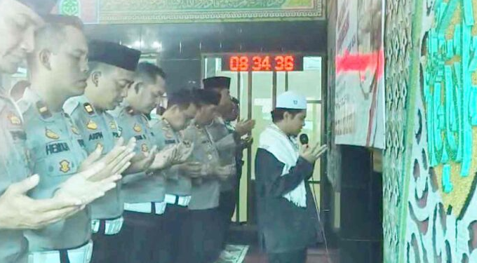 Polres Tasikmalaya Gelar Doa Bersama dan Shalat Ghaib untuk Korban Bencana di Sumatra